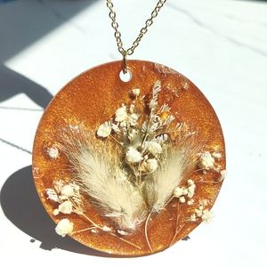 Resin Car Pendant Handmade with Dried Flowers